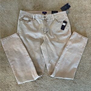 NWT NYDJ Lift Tuck Tan Beige Legging Women’s Size 14 Front and Back Pockets